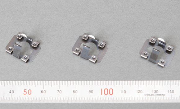 材質：ベーナイト鋼 板厚：0.3