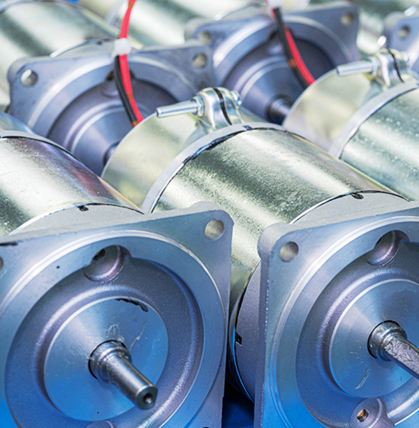 特発三協の薄型ばねが支える世界